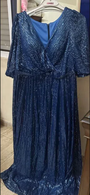 فساتين سهره للبيع