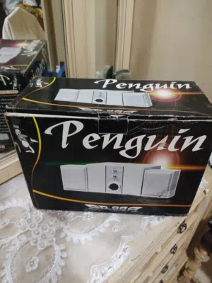 صب ووفر..وإثنين سماعه مكبر صوت..ماركة بنجوين..وارد الكويت..بالكرتونه.والكتالوج ..جديد..