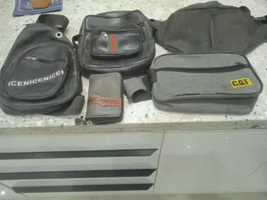 مجموعه شنط كروس بحاله جيدة