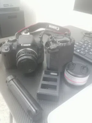 Canon 700d, vimika 50mm 1.7 lans,canon 18-55 kit lans,wide Angel lans