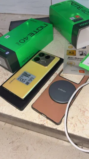 إنفينيكس هوت 40 برو ذهبي جديد بمساحة 256 جيجابايت
