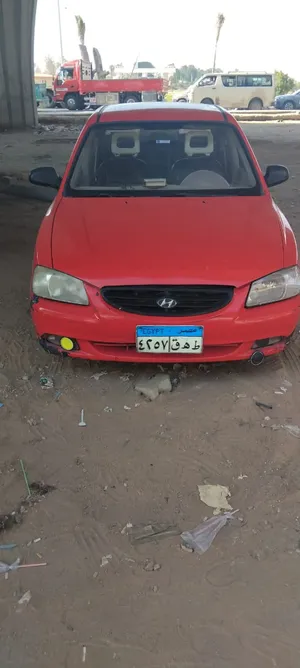 Hyundai . Verna . 20082