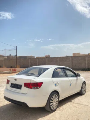 Used Kia Cerato in Tripoli