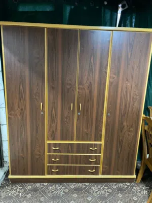 خزانه للبيع خشب لاتيه وزان