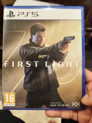 007 First Light PS5 Disc