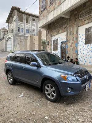 Toyota RAV 4 XLE 2012