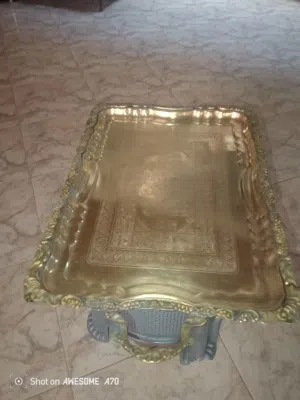 بلاطو من النحاس القديم صناعه فرعونيه