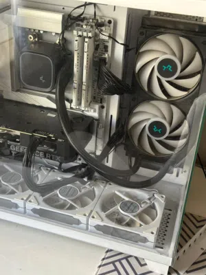 تبريد مائي من deepcool LE520 مستعمل استعمال خفيف للبيع