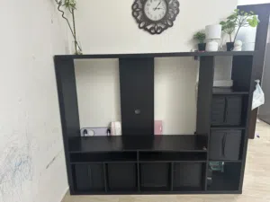 Tv Stand With drawers ( vert urgent sale )