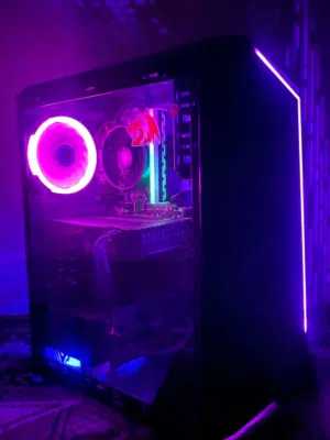 pc مونتاج والعاب للبيع