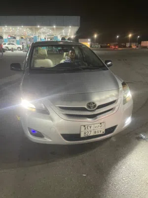Toyota yaris 2008 modal