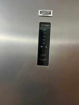 ثلاجه للبيع