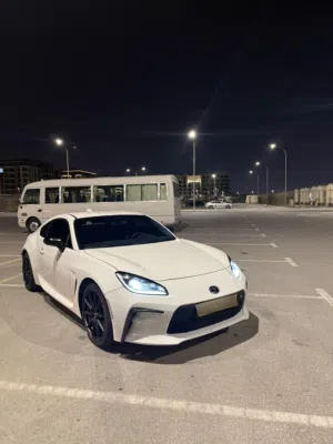 Toyota GR 86 وكالة عمان المالك الاول