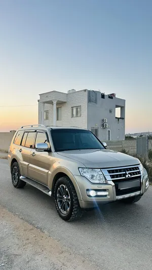 used-mitsubishi-pajero-in-tulkarm