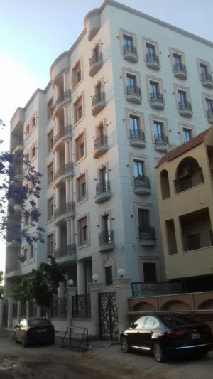 Building for Sale in Tripoli Al-Nofliyen