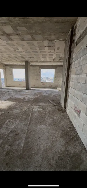 ٥ غرف نوم . ٣ حمّامات . 145 م٢2