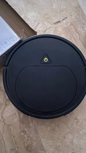 للبيع روبوتي تنظيف RX800 (أسود + أبيض) – شحن USB – تشغيل ذاتي 90 دقيقة