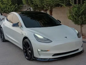سيارة تيسلا مودل 3 بيرفورمنس 2020 أعلى صنف