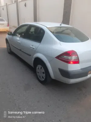 رينو موديل  2009