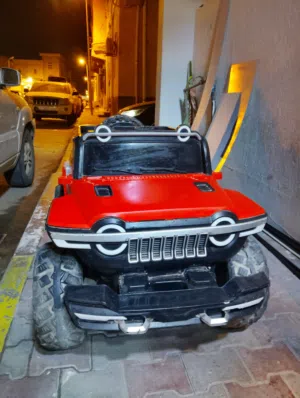 سيارة تحكم عن بعد jeep للبيع ..