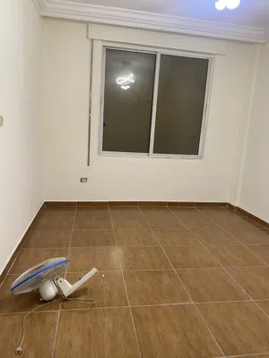شقه طابقيه في ضاحية الامير حسن طابق ثالث للبيع