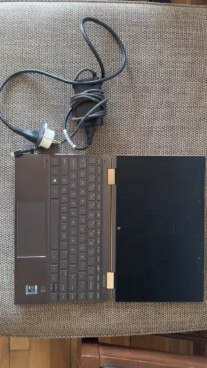 HP Spectre  Core i7 , 11 Genra, 16 Gm Ram , hd 1 TB x360 Convertible Laptop Original Mouse & Stylus