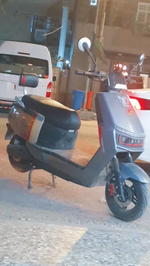 دراجة شحن 6 بطاريات