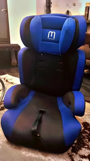 كرسي سياره بحاله ممتازه