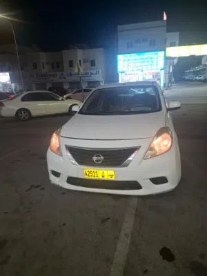 Nissan sunny 2012