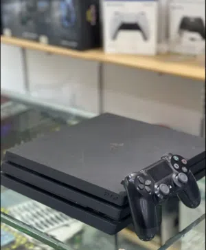 بلي 4 برو الأوربي نضيف للبيع