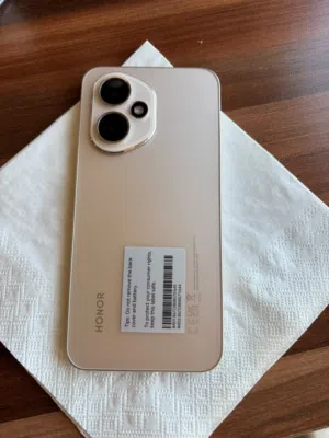 HONOR400 مستعمل بحال الوكاله