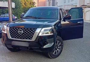 نيسان باترول اسود 2023 شخصي وكالة البحرين صفر حوادث فل بيمه vip للبحرين والسعودية الى يناير 2027