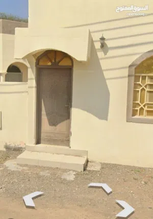 380 m2 5 Bedrooms Townhouse for Sale in Al Batinah Sohar