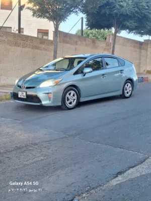 Used Toyota Prius in Amman