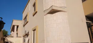 فيلا . مكتبيه . ايجار.  بن عاشور . بلقرب من جامع باقي .