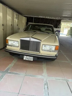 رولز رويس 1983 سلفر سبور