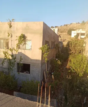 200 m2 3 Bedrooms Townhouse for Sale in Ajloun Other