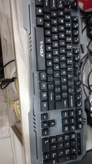 للبيع سات مستعمل مدة شهر فقط كيبورد وماوس فقط