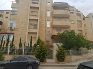 شقة ط3 ضاحية الرشيد قرب شيك الجامعة 157م بسعر 65 ألف