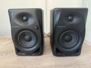 Almost new! Barely used Pioneer monitor speakers with the box!