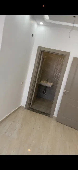 205 m2 3 Bedrooms Apartments for Sale in Tripoli Al-Karuba