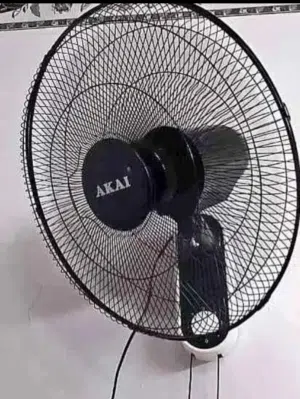 مروحة حائط