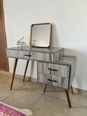 Office Furniture . Used1