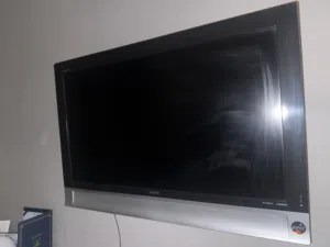 تلفزيون 48 inch
