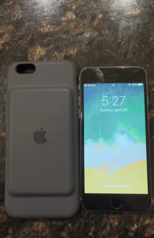 Apple iPhone 6 & Apple, smart battery case