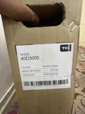 شاشة TCL 40 LED TV جديدة مش مستعملة