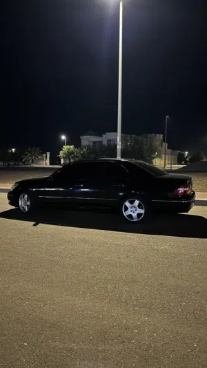 Used Lexus LS in Al Ain
