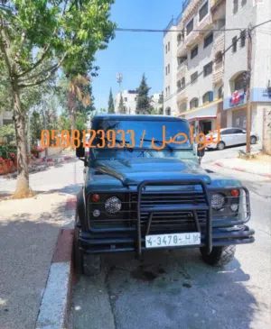 لاند روفر دفندر 2008