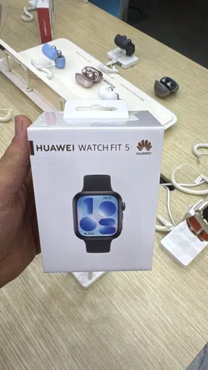 ساعة HUAWEI Watch Fit 5 بسعر ممتاز