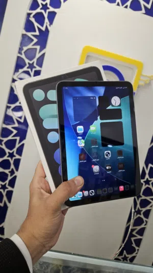 ايباد ميني 7 بالكرتون ipad mini 7 128GB  Like new